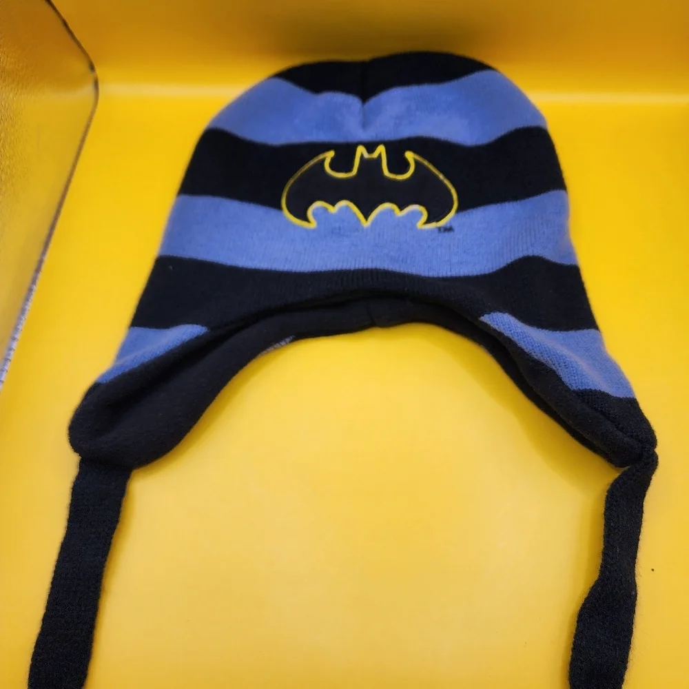DC Batman Winter Hat Beanie Youth Striped Black Grey